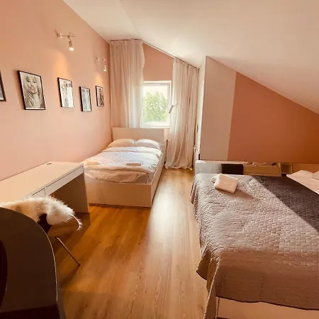 Apartamenty Ktw Penthouse Z Tarasem Katovice Exteriér fotografie