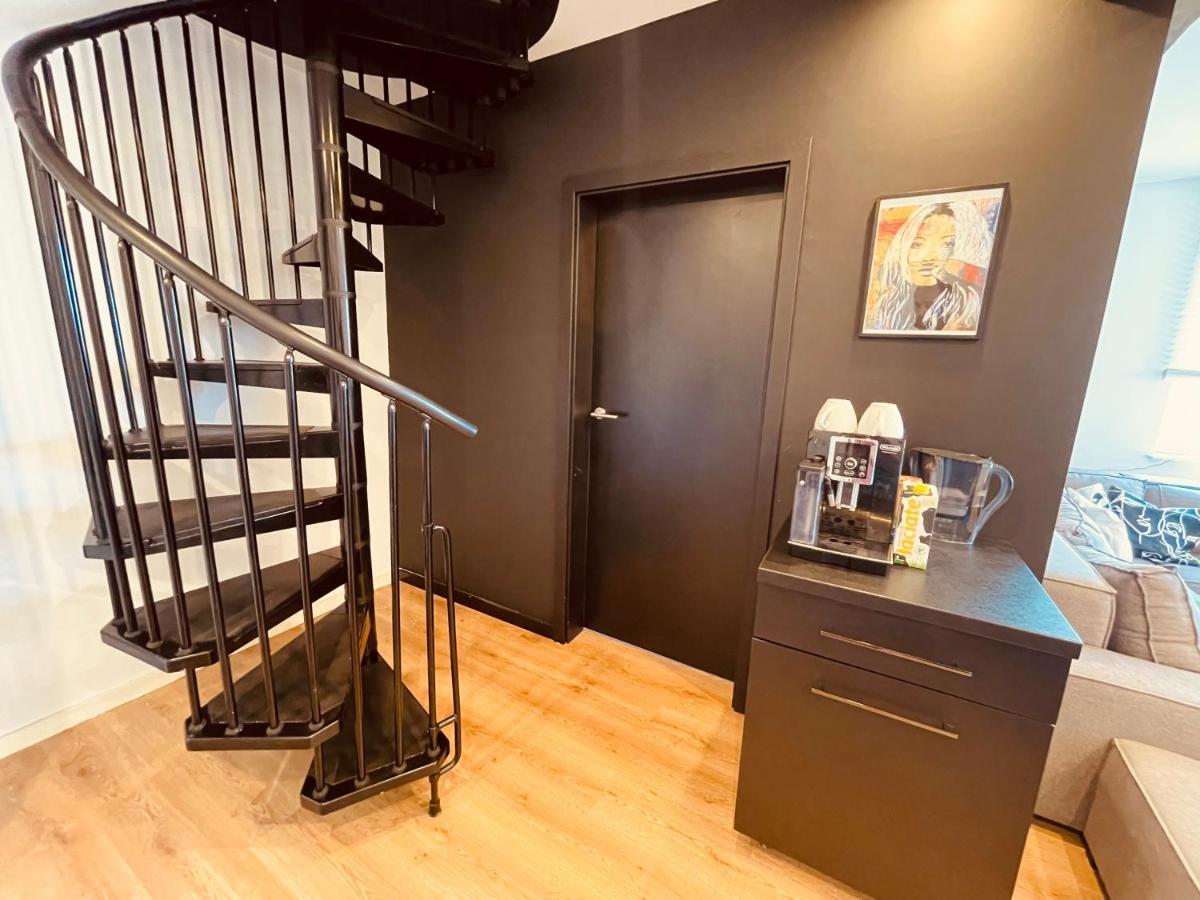 Ktw Penthouse Z Tarasem Apartmán *